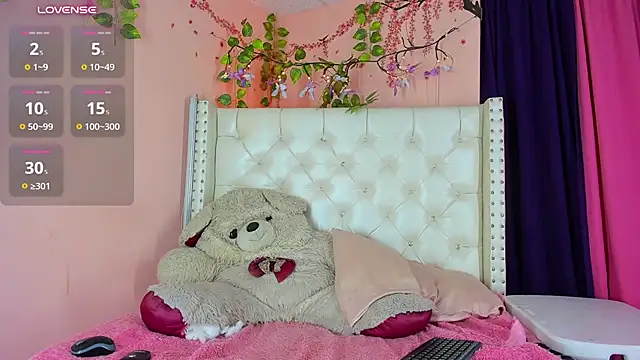 Chat +18 de Zabrinaw ao vivo