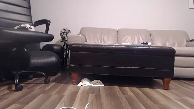 Chatroom XXX en direct de flexingplexico