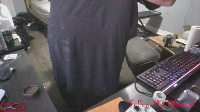 Nb1979's Live XXX Chat