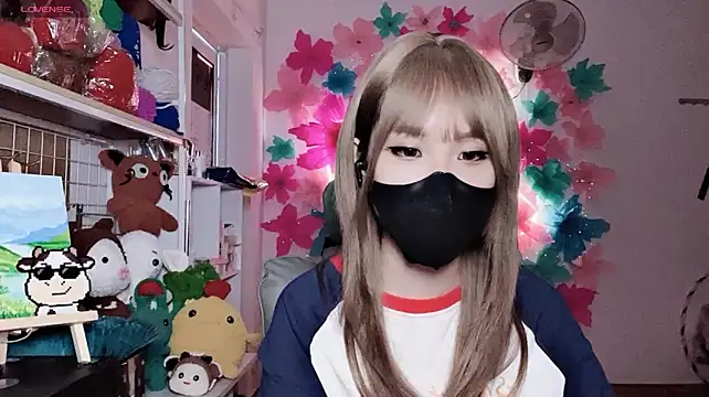 Tieu-May 라이브 XXX 채팅