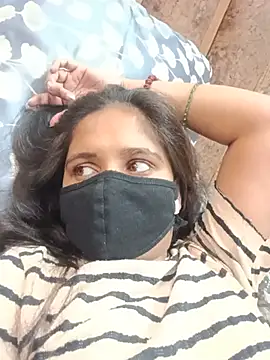 Chatroom XXX en direct de Ruhi_07