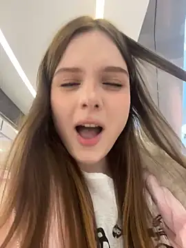 Živý XXX chat Lunabelle_