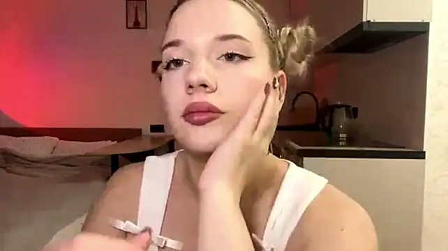 ShastaSamaniego's Live XXX Chat