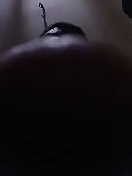 XXX chat uživo modela Cnutt310