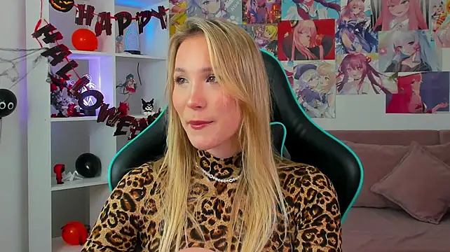 ElaraVoltage Live XXX-chat