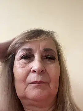 Irina2909@xhn Live XXX chat