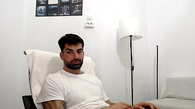 Verycutex's Live XXX Chat