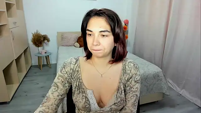 Chat +18 de AlexaJuly ao vivo