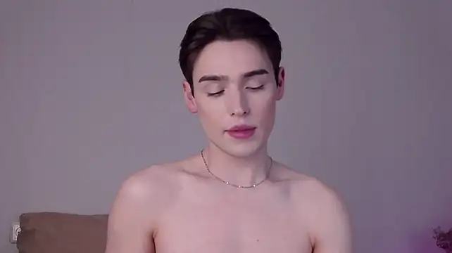 RobbyCharming XXX чат на живо