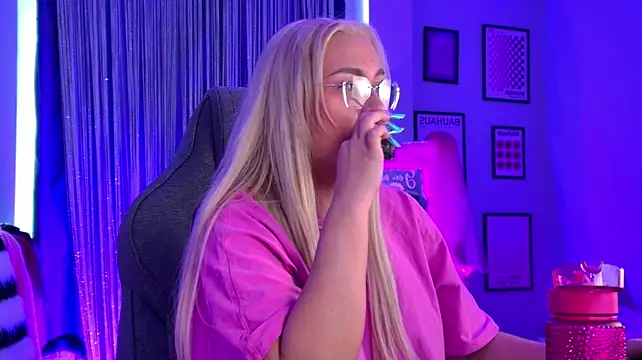 Živý XXX chat AmelieRowan