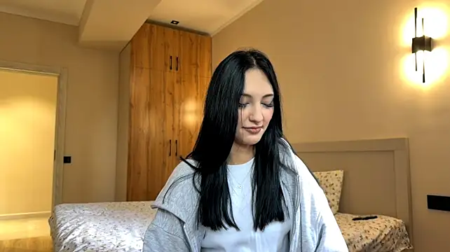 Chat +18 de OnaChicalace ao vivo