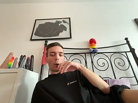 XXX chat uživo modela nick_subvyx