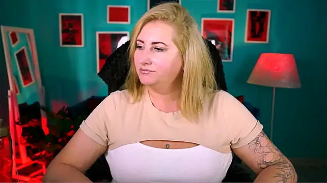 VictoriaDaniel Adlı Modelin Canlı XXX Sohbeti