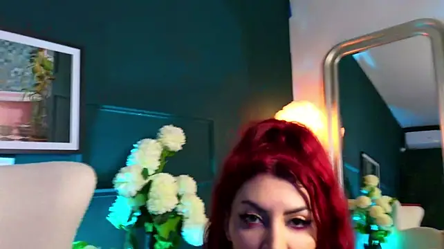 Chat +18 de LittleRedRubi ao vivo