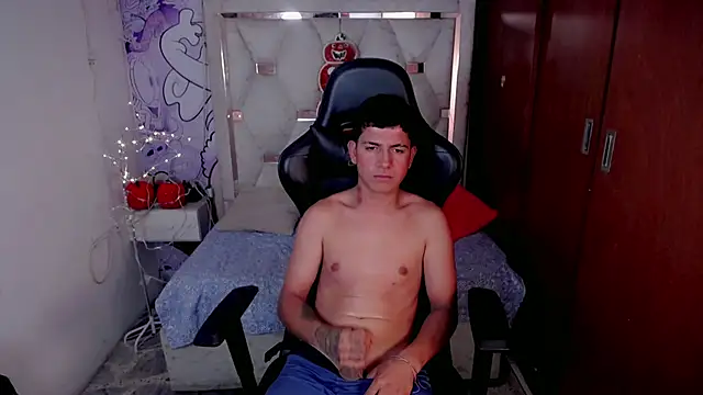 Chat +18 de RdChinga ao vivo