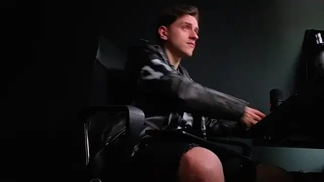 FelixStarkk: απευθείας συνομιλία ΧΧΧ
