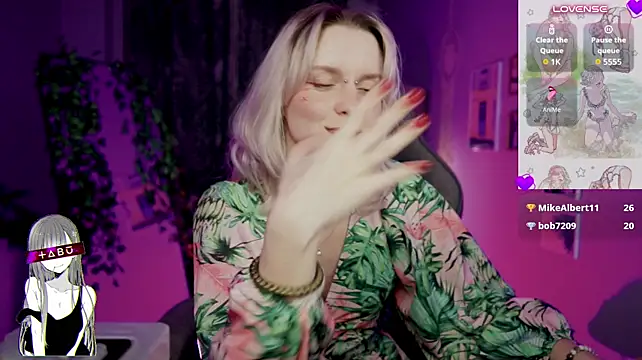 BethanyCloud's Live XXX Chat