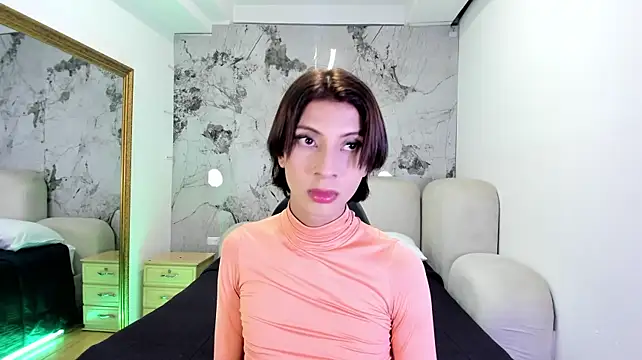 LaylaRyann_ Adlı Modelin Canlı XXX Sohbeti