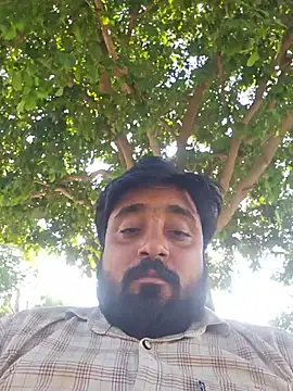 Raju_fuckerr live XXX chat
