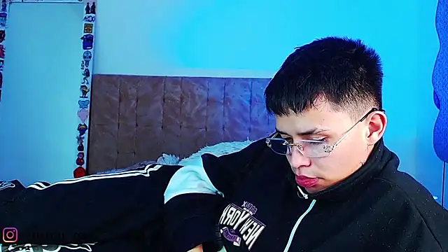 Chat XXX en directo de _justinmoon2