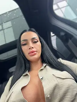 Chat +18 de SinwithJessy ao vivo
