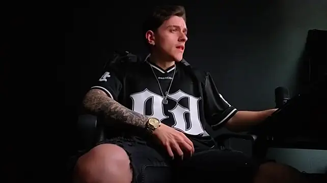 FelixStarkk Live XXX-chat