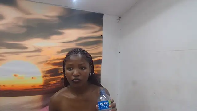 SLENDER-SIRENxxx লাইভ XXX চ্যাট