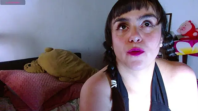 collette_beaufoy_'s Live XXX Chat