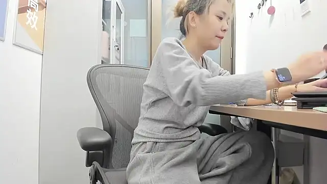 KKMM168 라이브 XXX 채팅
