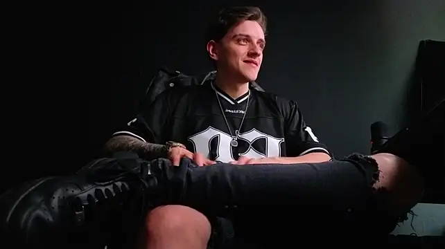 FelixStarkk Live XXX Chat