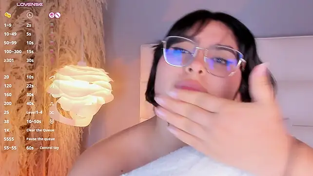 CassieCanddy Chat XXX in diretta
