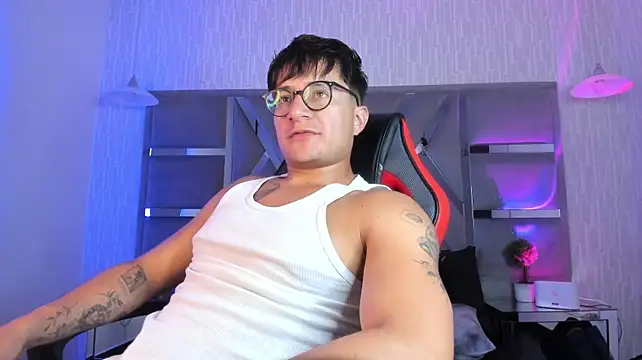 Hassbyd Chat XXX in diretta