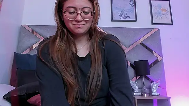 nicole_sp XXX чат на живо