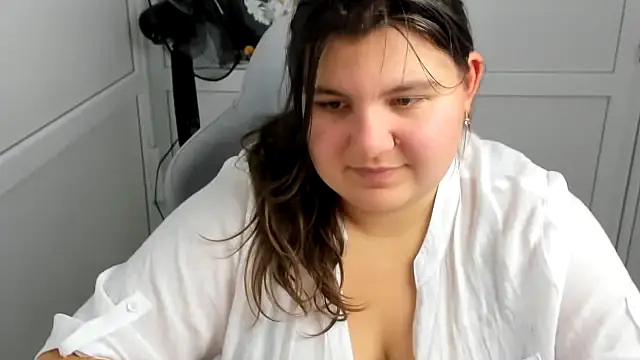 Chat XXX en directo de PhoenixFly