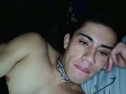 David_LongVibe's Live XXX Chat