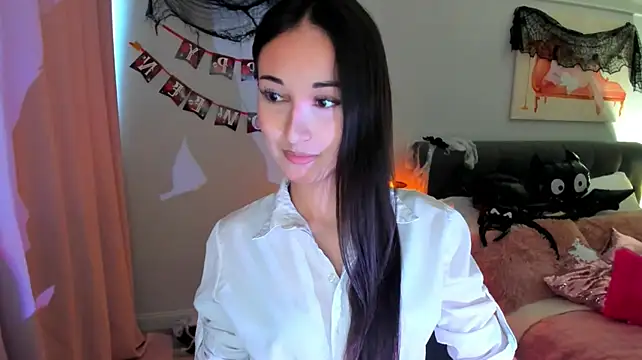 צ'אט XXX בשידור חי של ElviraWesdety