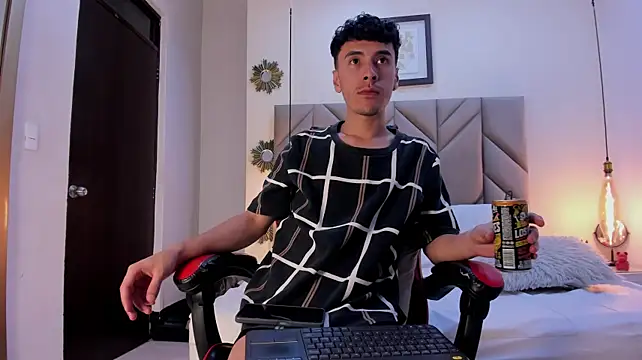 Chat XXX Live MaxLeons