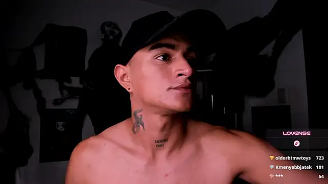 LiamDeeps Chat XXX live