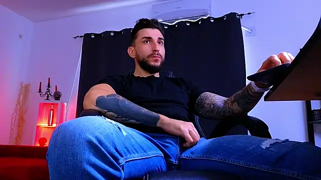 Chatroom XXX en direct de MightyAaron66