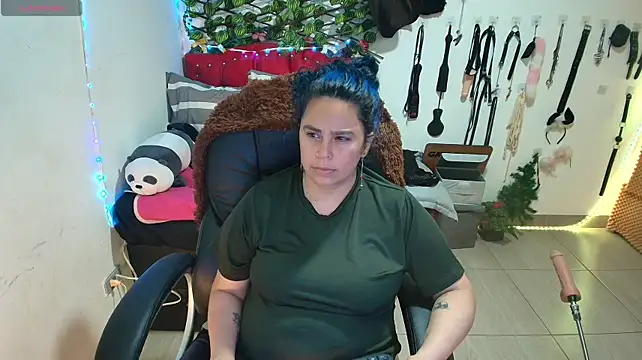 elektra_32's Live XXX Chat