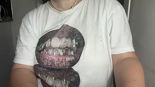 Živý XXX chat Ceyceys