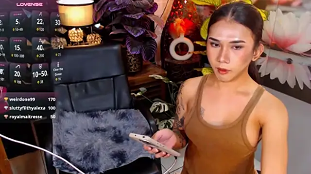 NaughtyFridah 라이브 XXX 채팅