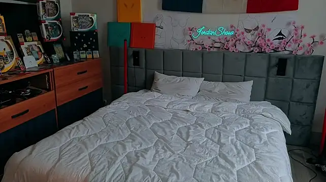 JordanShow Chat XXX live