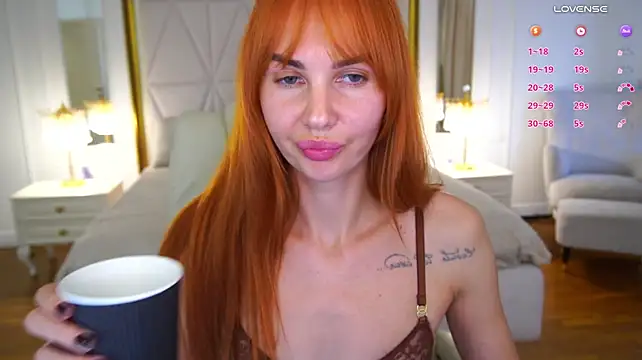 แชท XXX สดของ GingerGaze