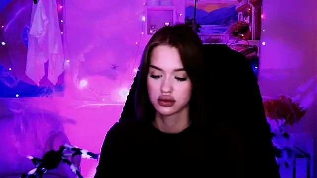 AngelaHolmesn Live XXX chat