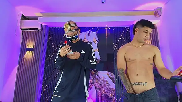 The_Boy_King_ Live XXX-chat