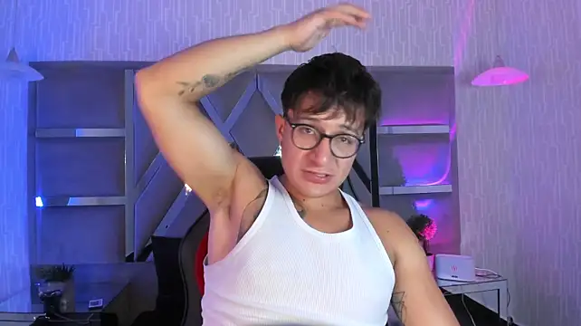 Živý XXX chat Hassbyd