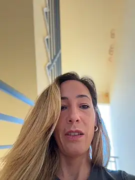 צ'אט XXX בשידור חי של SweetAlegra_