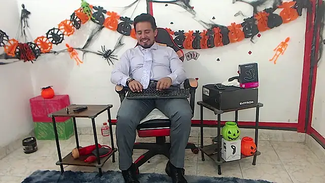 XXX chat uživo modela KalethBigDick