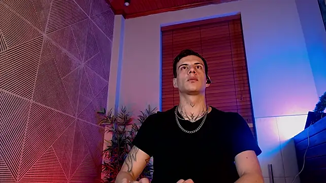Dustin_Sonne লাইভ XXX চ্যাট